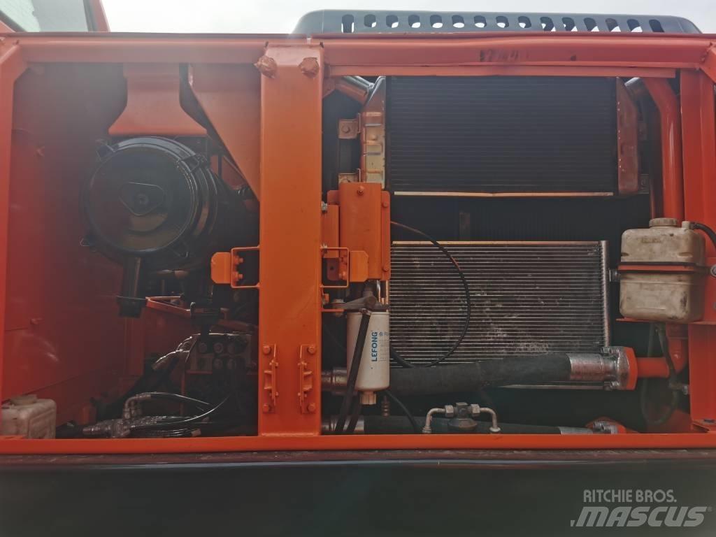 Doosan DX 225 LC-9C Kāpurķēžu ekskavatori