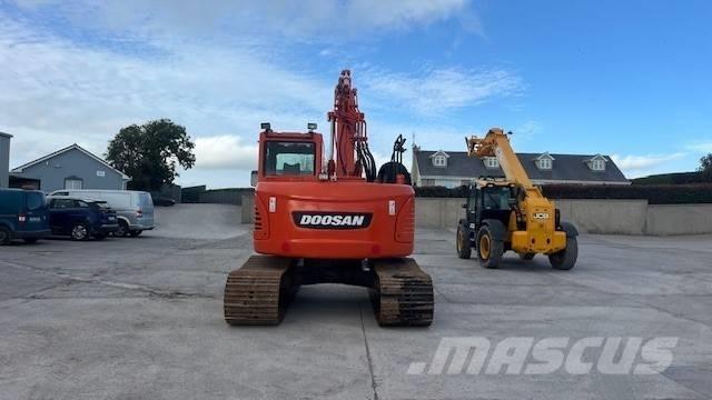 Doosan DX 140 LCR-3 Kāpurķēžu ekskavatori