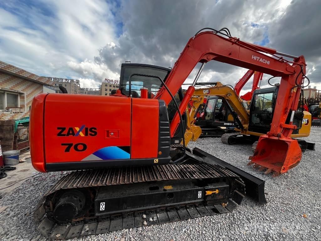 Hitachi ZX 70 Vidēja lieluma ekskavatori 7 t - 12 t