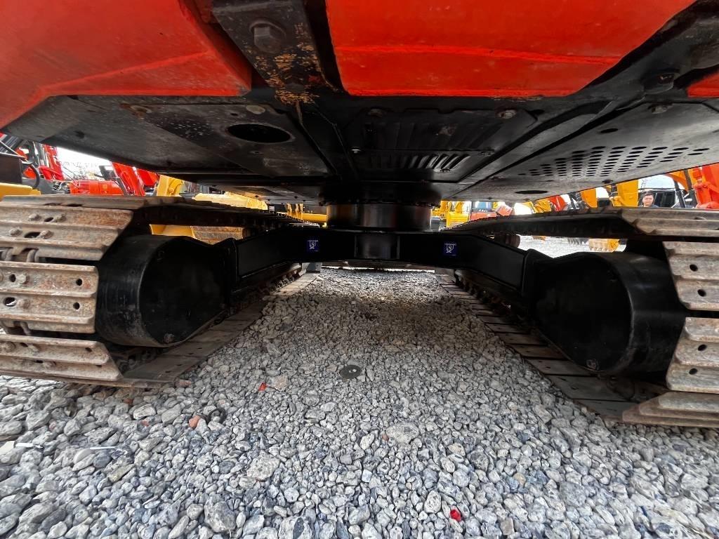 Hitachi ZX 70 Vidēja lieluma ekskavatori 7 t - 12 t