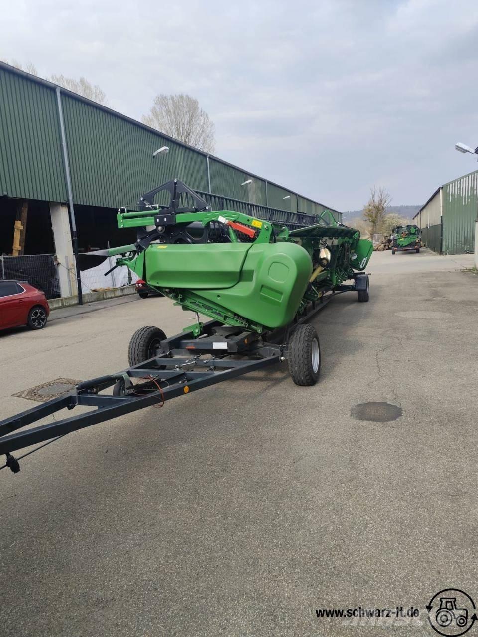 John Deere 730X Ražas novākšanas kombainu papildaprīkojums