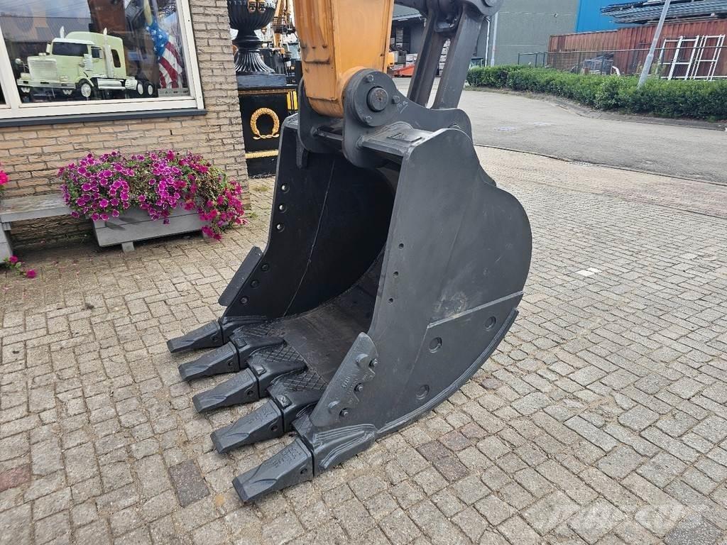 CASE CX220C Kāpurķēžu ekskavatori