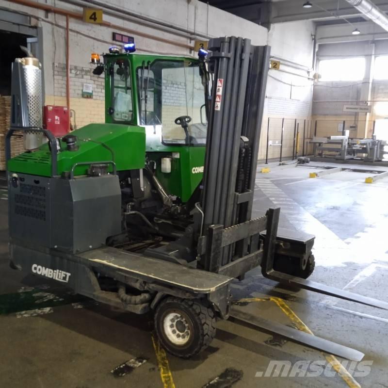 Combilift C 4000 Četru virzienu krāvēji