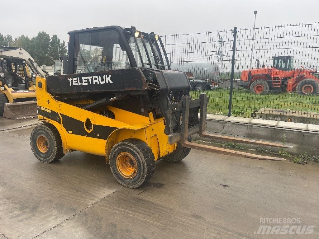JCB TLT 30 D 4x4 !! Teleskopiskie manipulatori