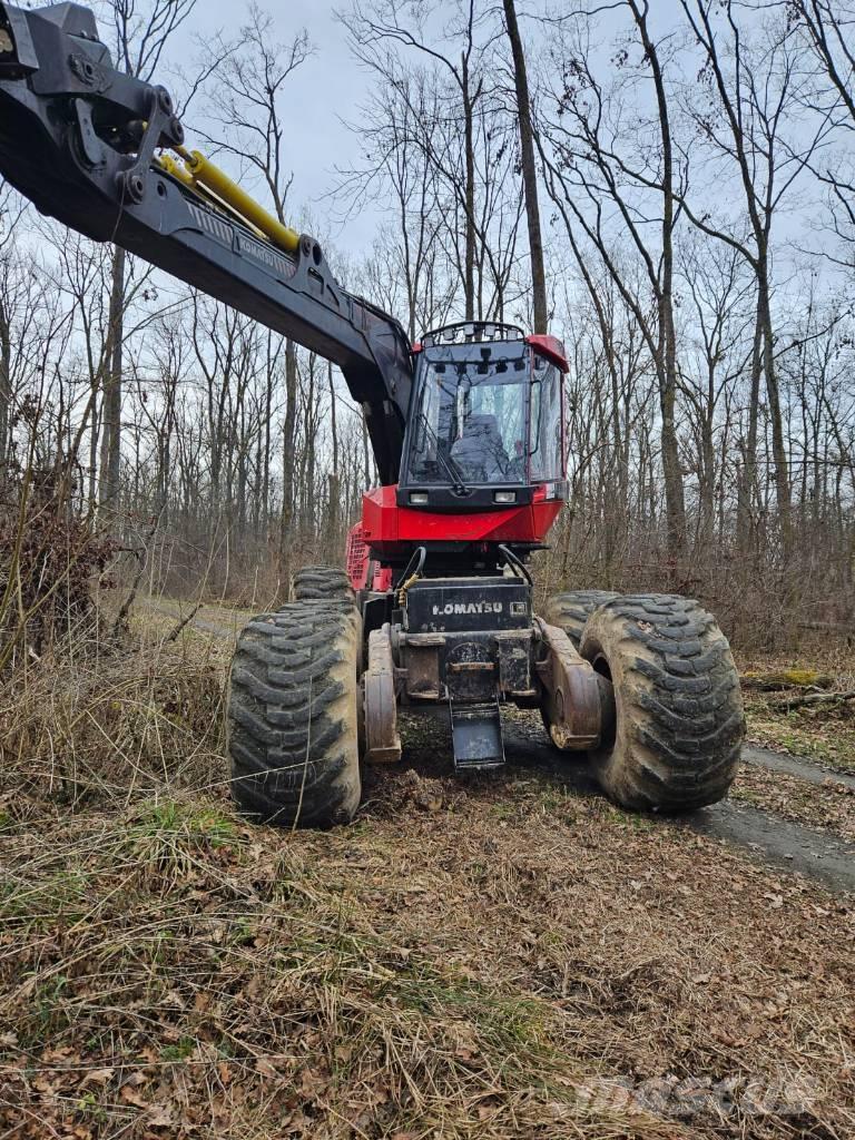 Komatsu 941 Harvesteri