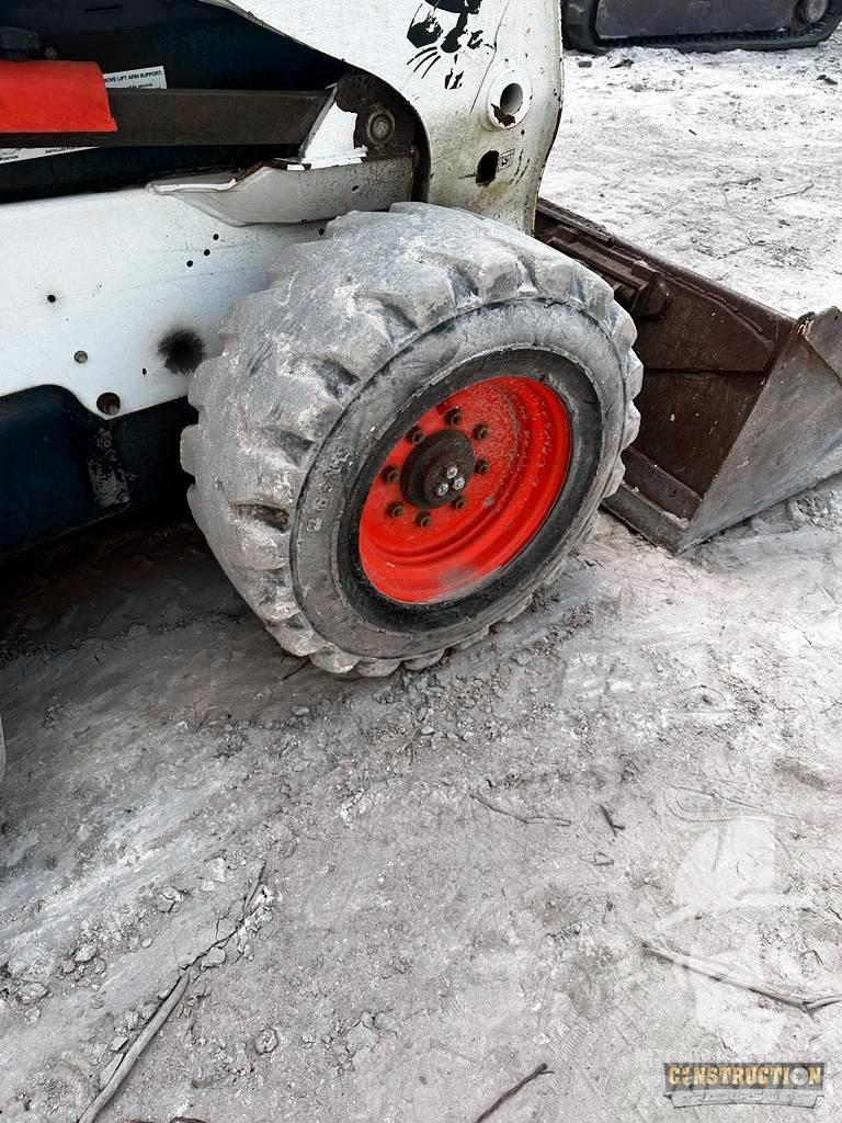 Bobcat S 650 Lietoti riteņu kompaktiekrāvēji