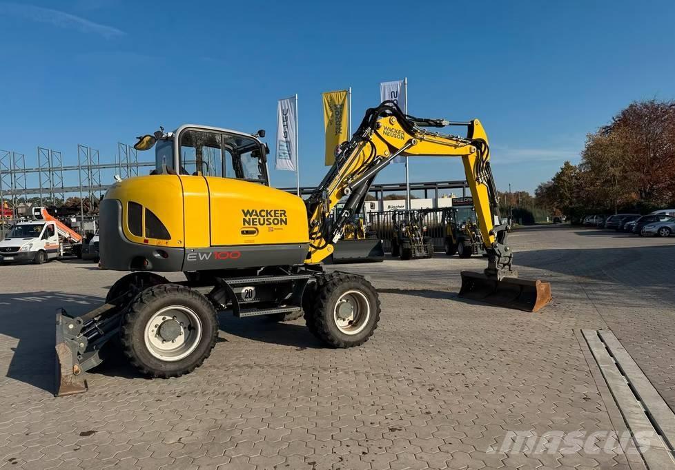 Wacker Neuson EW 100 Ekskavatori uz riteņiem
