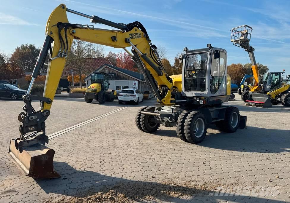 Wacker Neuson EW 100 Ekskavatori uz riteņiem