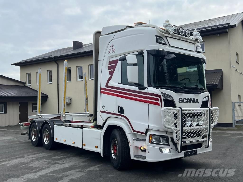 Scania R 730 B6X4NB Kokvedēji