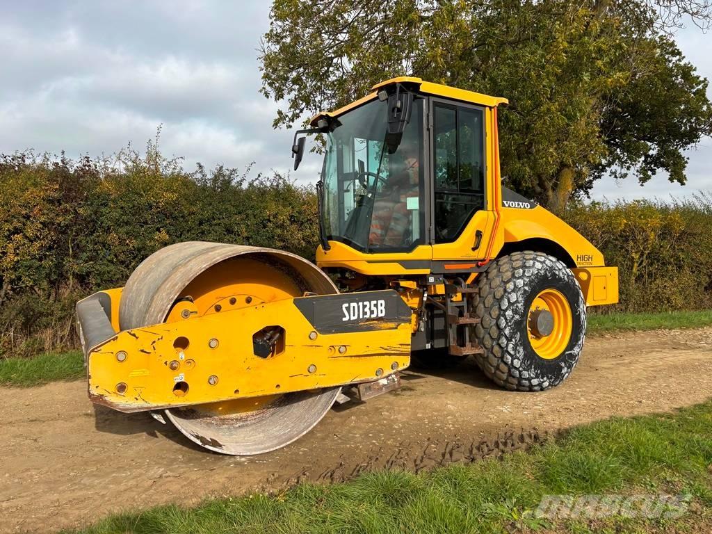 Volvo SD 135 B Vienvalča grunts veltņi