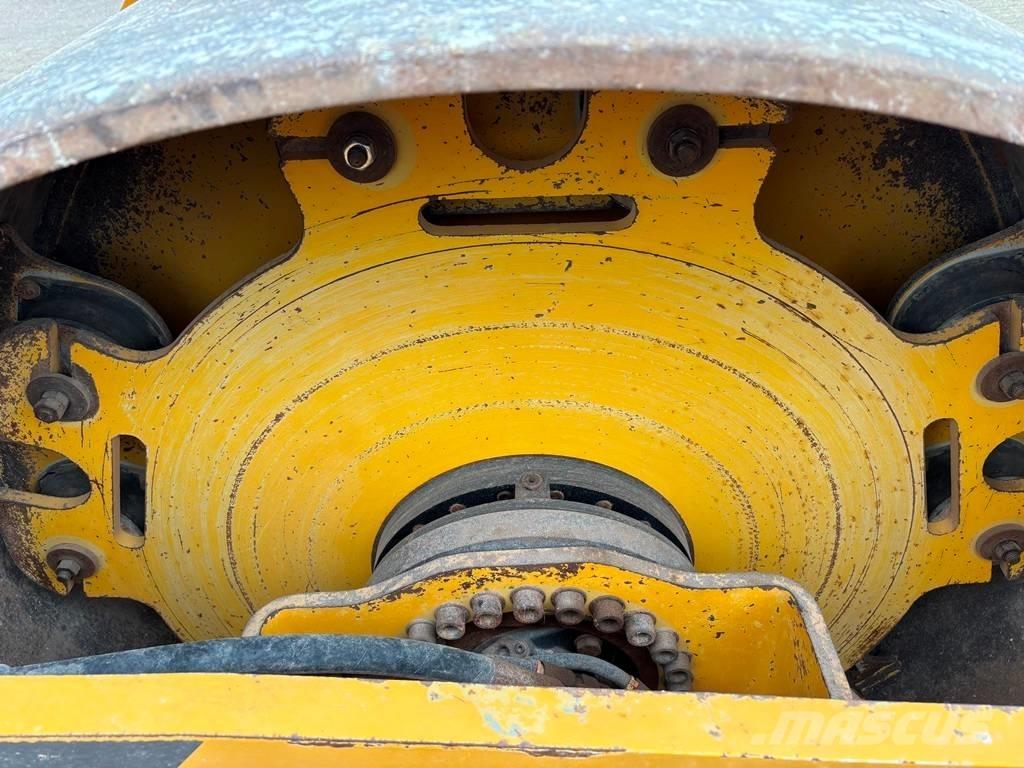 Volvo SD 135 B Vienvalča grunts veltņi