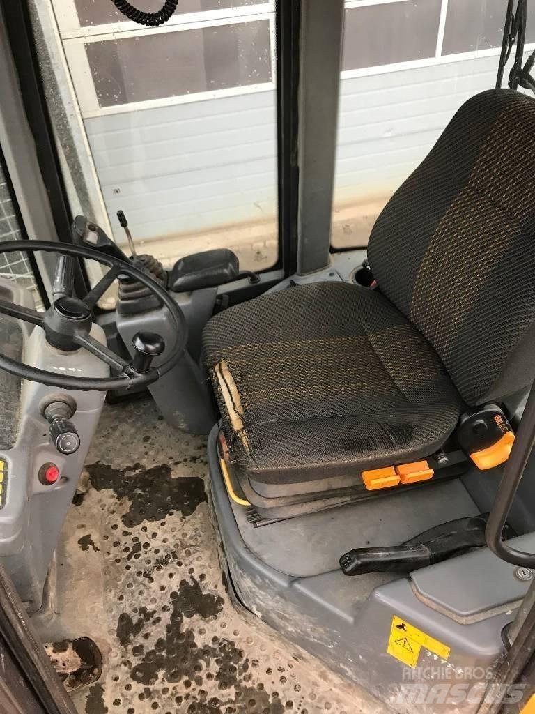 Volvo L30B Iekrāvēji uz riteņiem