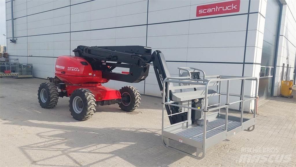 Manitou 160ATJ+ Strēles pacēlāji