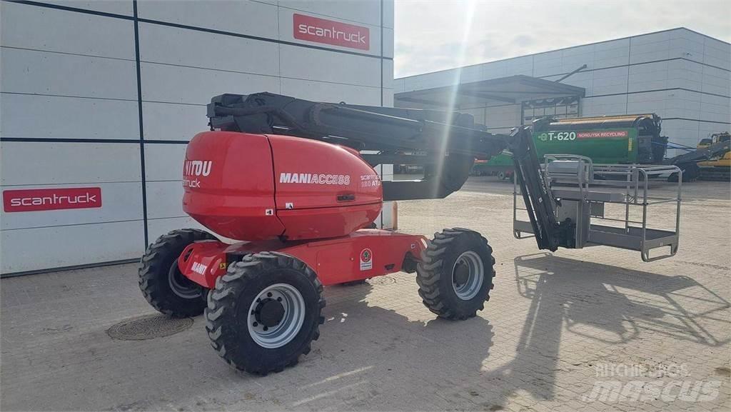 Manitou 160ATJ+ Strēles pacēlāji