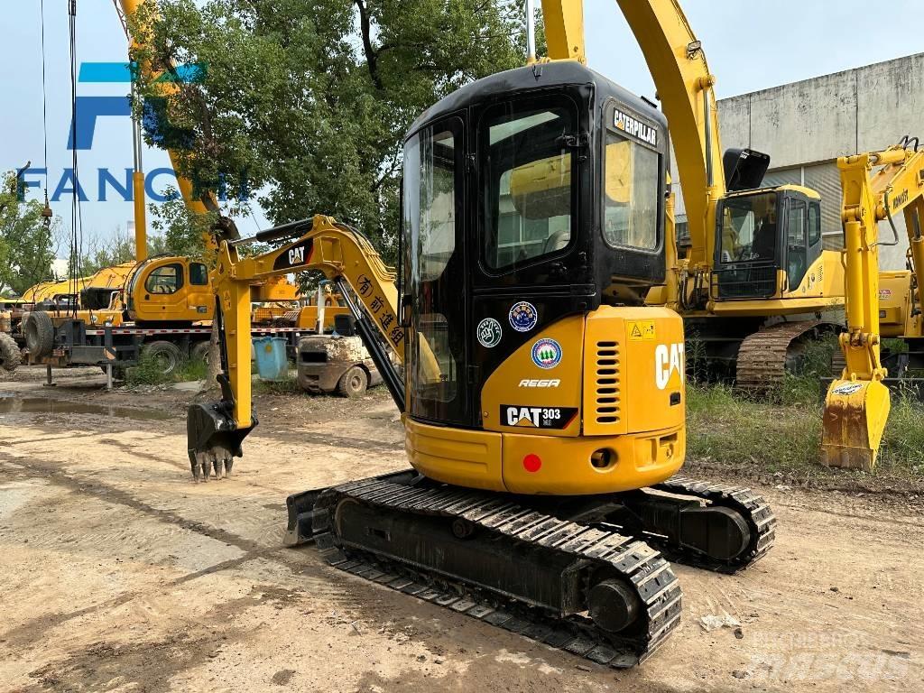 CAT 303 CR Kāpurķēžu ekskavatori
