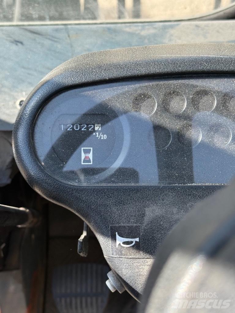 Toyota FD 45 Tehnika ar dīzeļa dzinēju