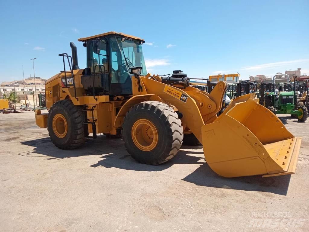 CAT 950 GC Iekrāvēji uz riteņiem