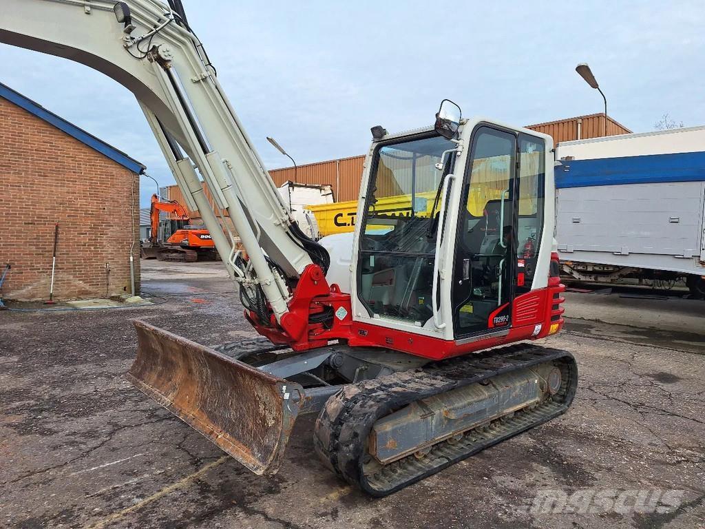 Takeuchi TB290-2 Vidēja lieluma ekskavatori 7 t - 12 t