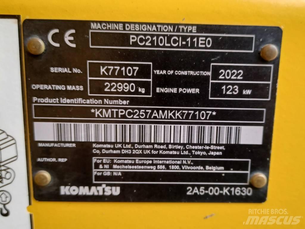 Komatsu PC210LCi-11 Kāpurķēžu ekskavatori
