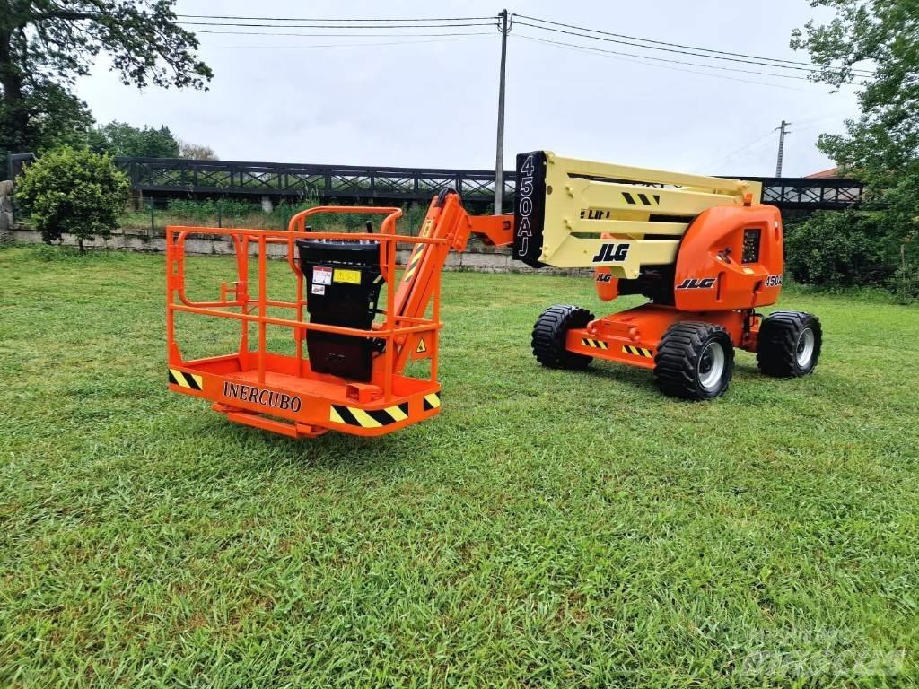 JLG 450 AJ Strēles pacēlāji