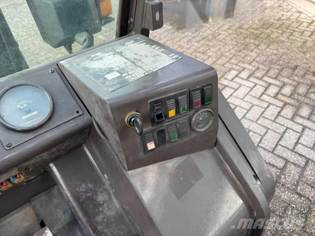 Manitou MH 25.4 T Apvidus autokrāvējs