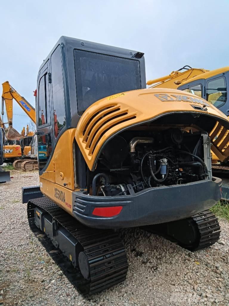 XCMG XE 60 DA Mini ekskavatori < 7 t