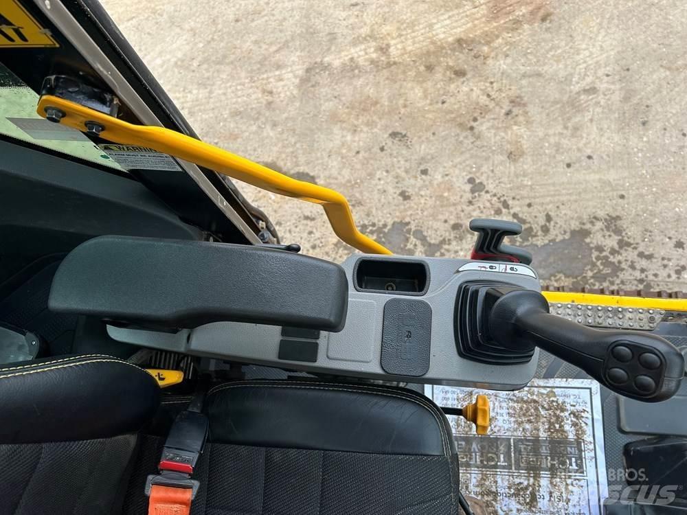 JCB 140X Kāpurķēžu ekskavatori