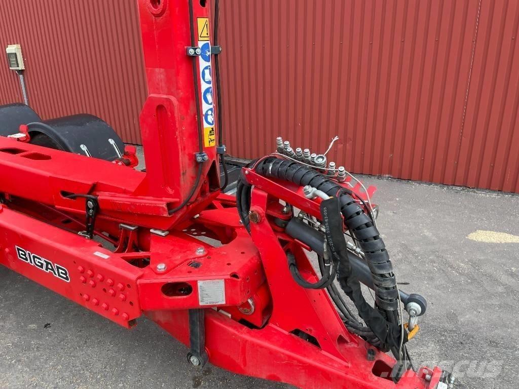 Bigab B 12 Piekabes ar āķa pacēlāju