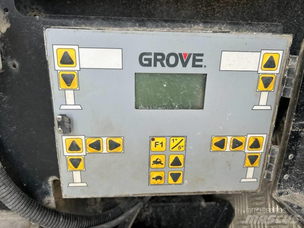 Grove GMK 5130-2 Visurgājēji celtņi
