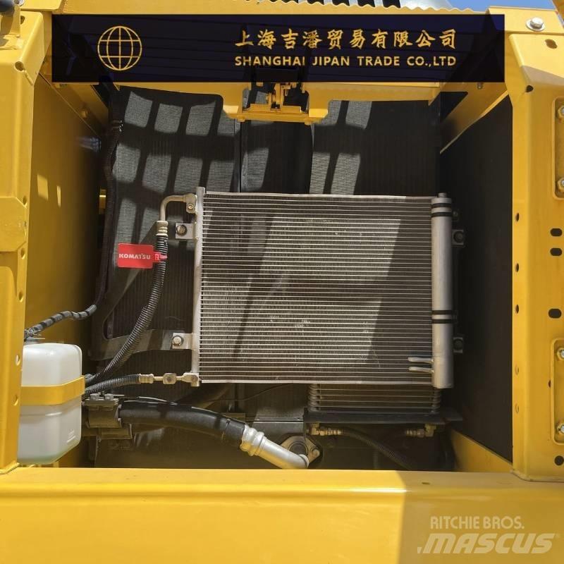 Komatsu PC 210 Kāpurķēžu ekskavatori