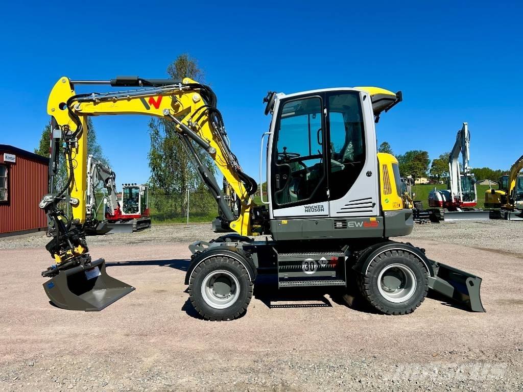 Wacker Neuson EW65 Ekskavatori uz riteņiem