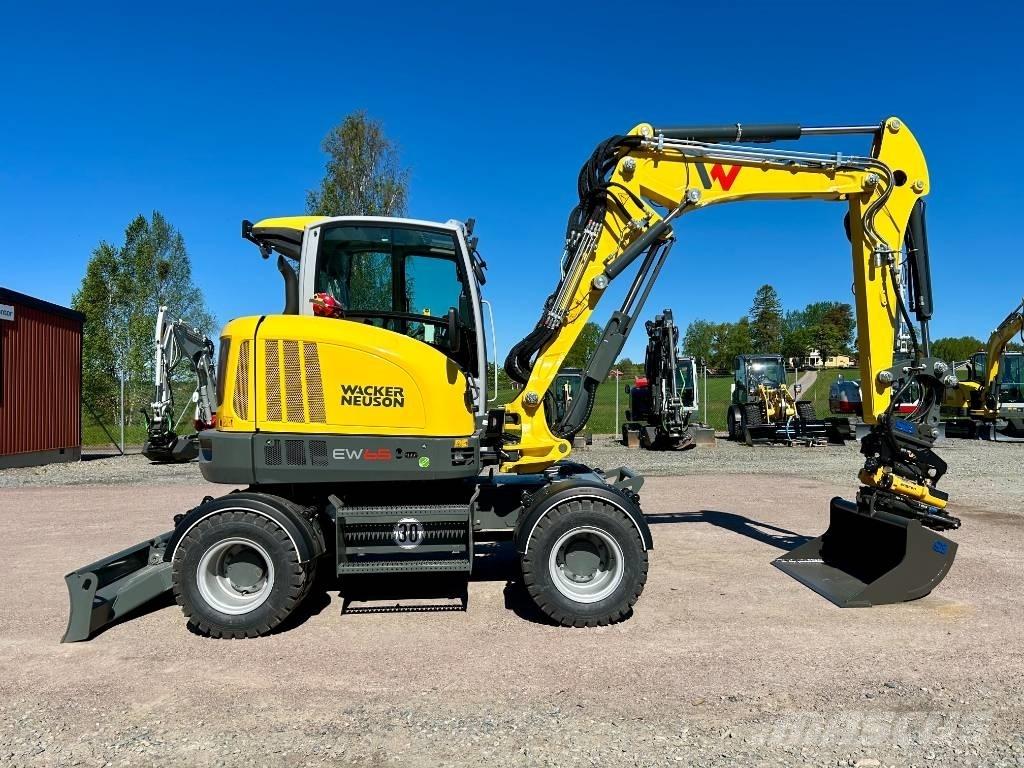 Wacker Neuson EW65 Ekskavatori uz riteņiem