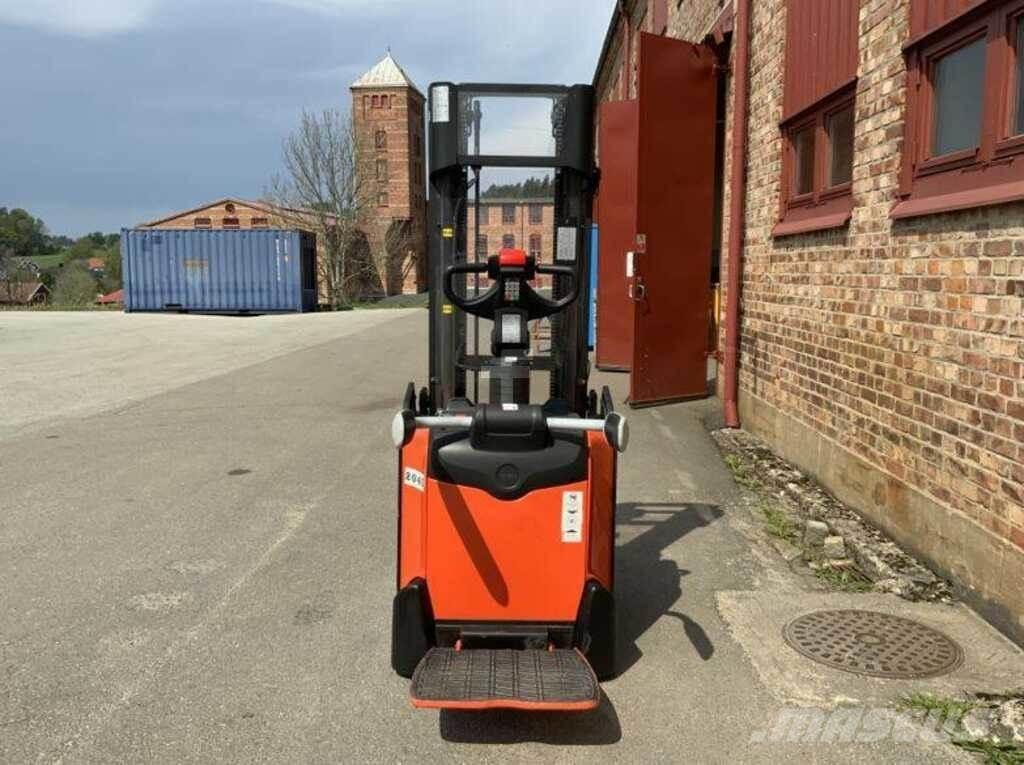 BT SPE 120 L Pašgājēji krautnētāji