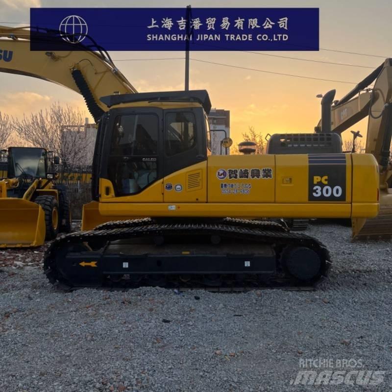 Komatsu PC 300 Kāpurķēžu ekskavatori