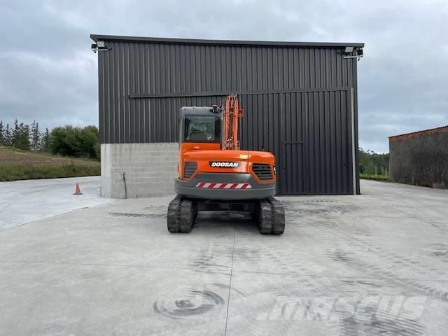 Doosan DX85-3 Vidēja lieluma ekskavatori 7 t - 12 t