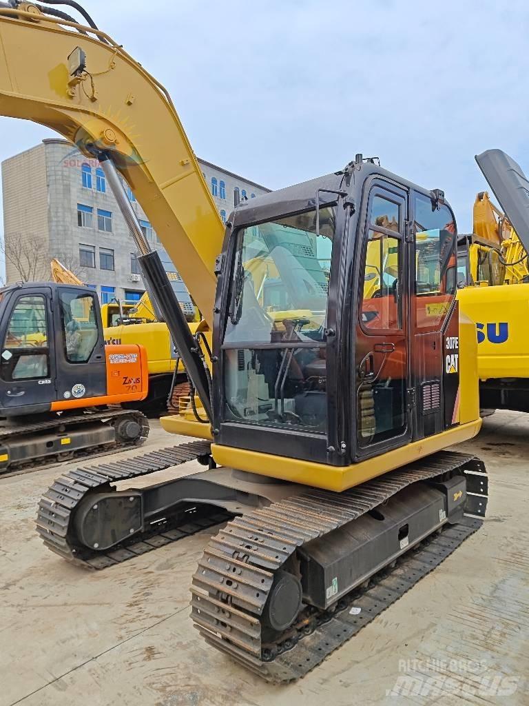 CAT 307 E Mini ekskavatori < 7 t