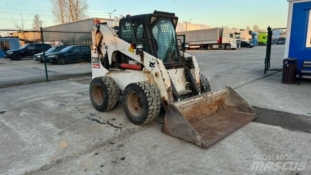 Bobcat S 300 Lietoti riteņu kompaktiekrāvēji