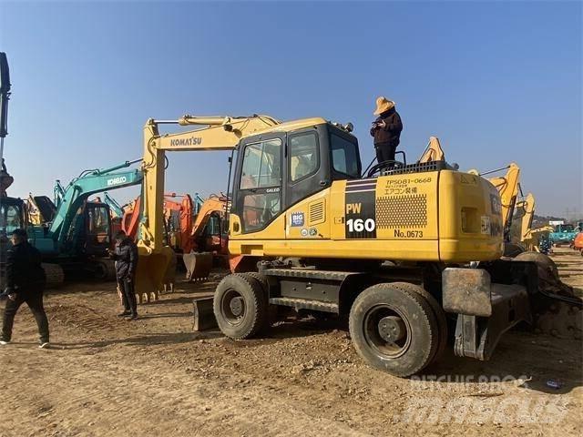 Komatsu PW160 Kāpurķēžu ekskavatori