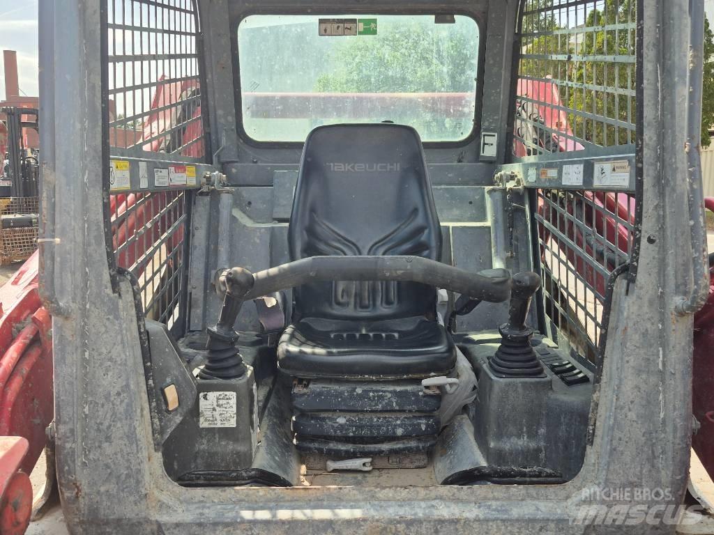 Takeuchi TL10 Lietoti riteņu kompaktiekrāvēji