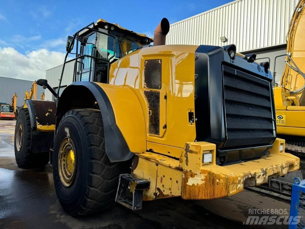 CAT 980M Iekrāvēji uz riteņiem