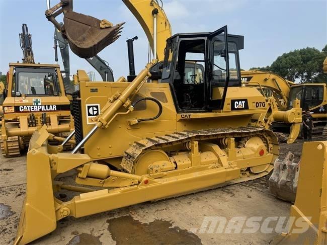 CAT D 7 G Kāpurķēžu buldozeri