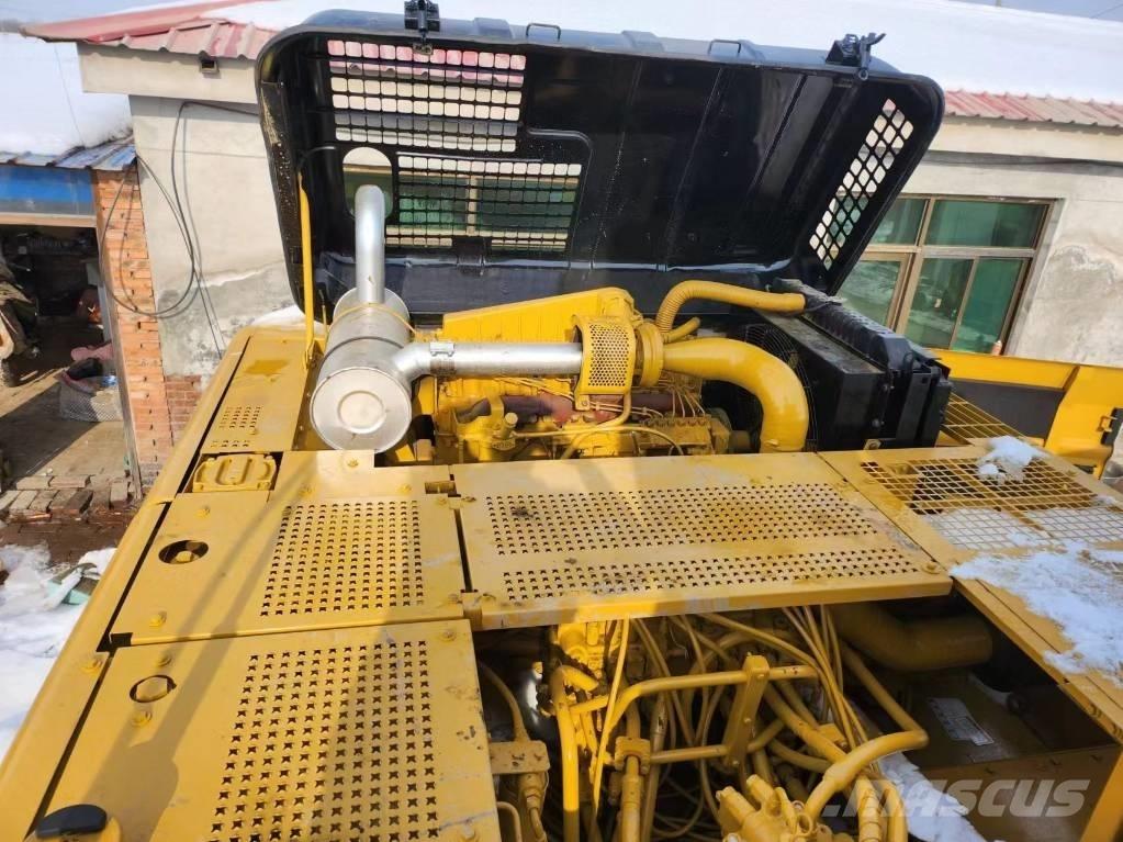 CAT 330B Kāpurķēžu ekskavatori