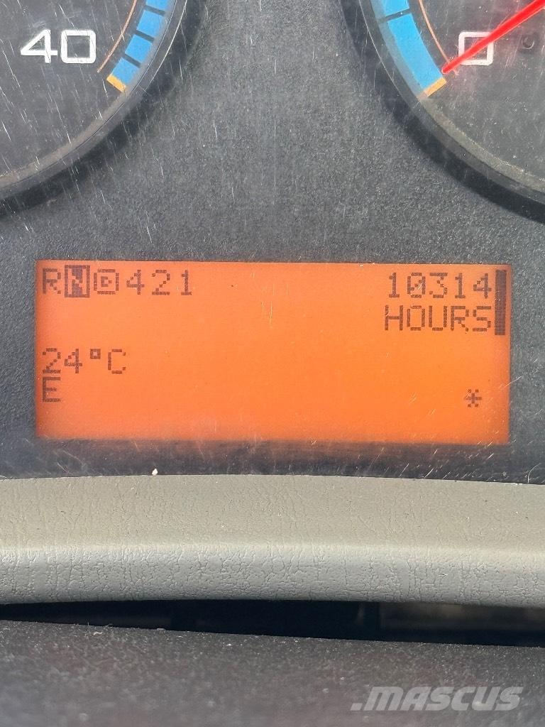  Reinert X7036 Kravas mašīna- betona sūknis