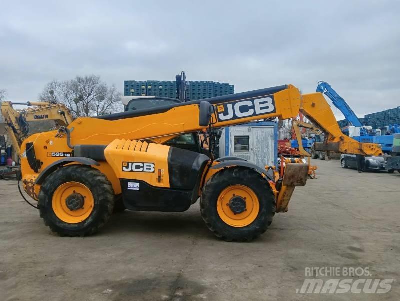 JCB 535-140 Teleskopiskie manipulatori