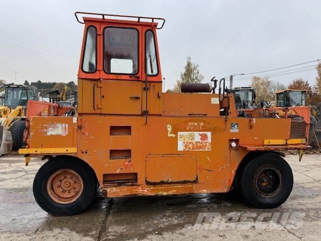 Hamm GRW 15 Pneimatiskie veltņi