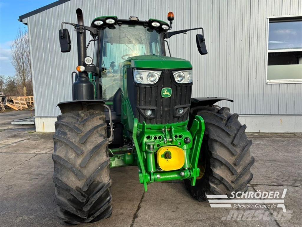 John Deere 6175 M Traktori