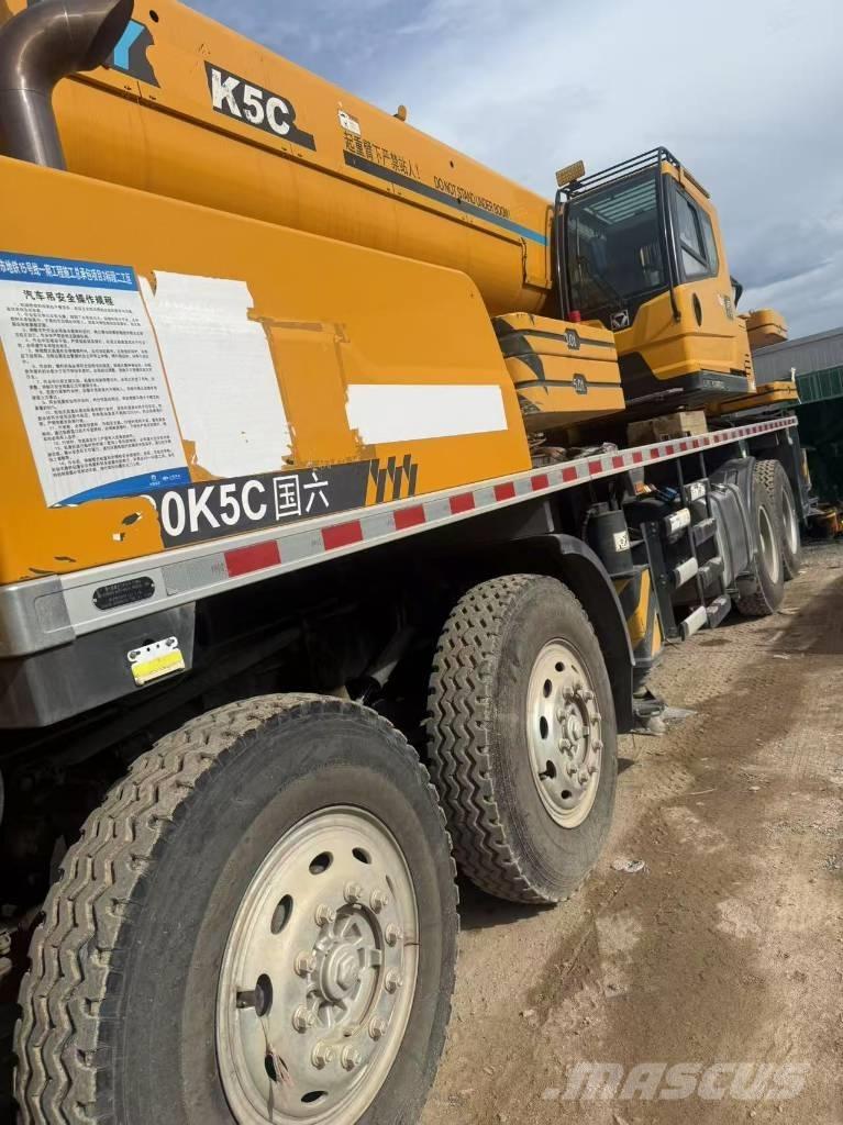 XCMG QY80K5C Visurgājēji celtņi