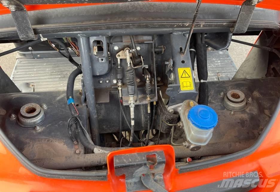 Kubota RTV 900 Komunālās mašīnas