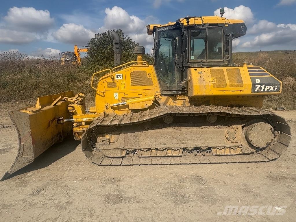 Komatsu D71PXI-24 Kāpurķēžu buldozeri