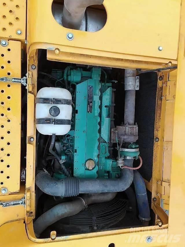 Volvo EC 210 Vidēja lieluma ekskavatori 7 t - 12 t